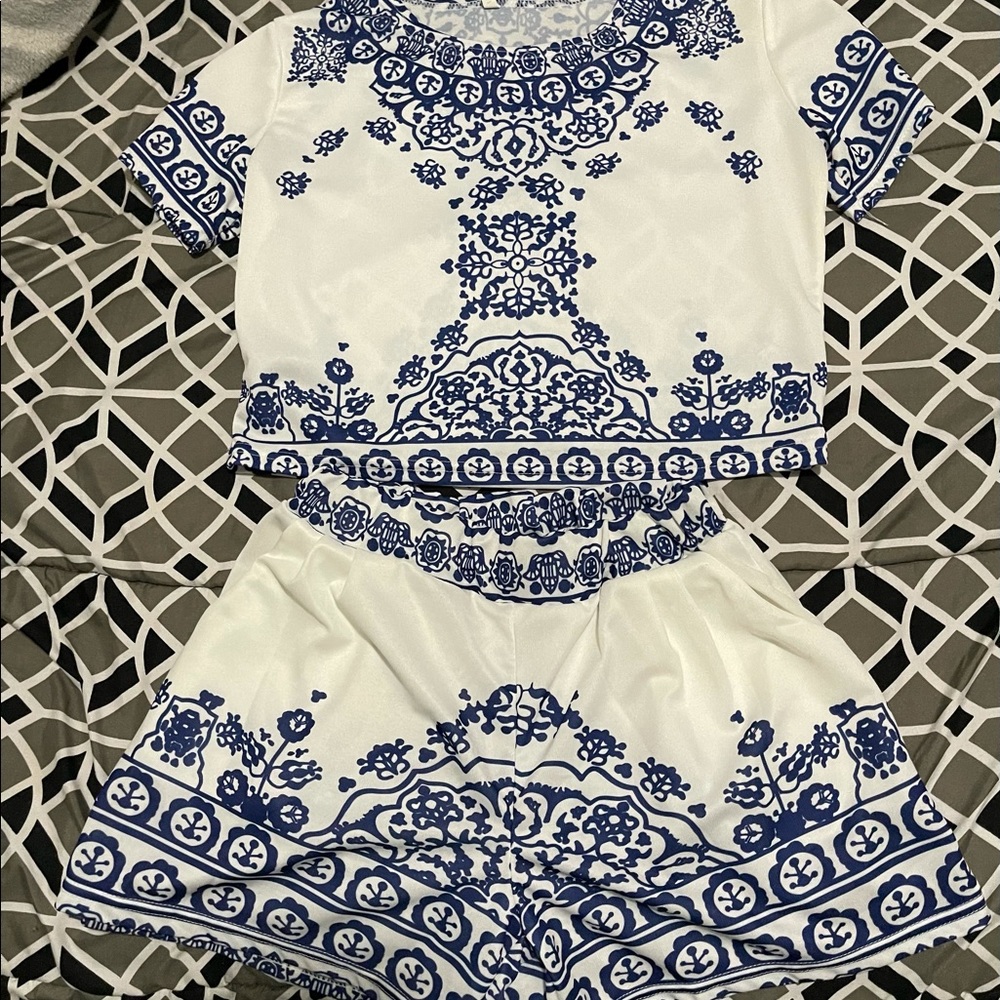 Vintage Porcelain Print Short Sleeve Shorts Set